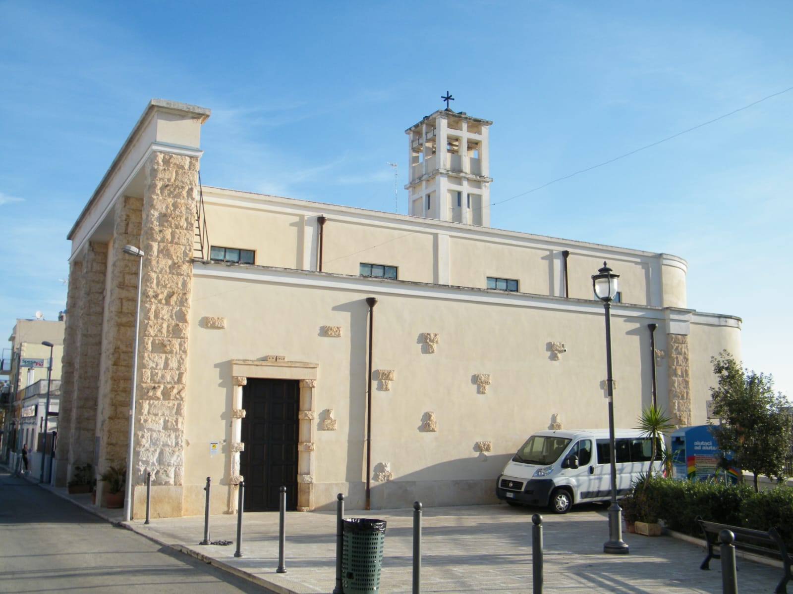 Chiesa di San Nicola Torre a Mare Bari